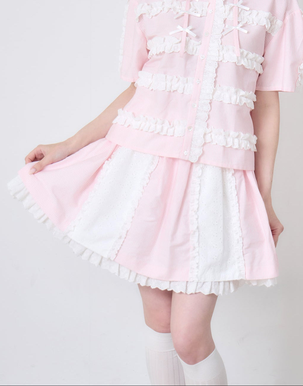 mellfymemoryいちご柄 フレアスカート S ピンク Skirt – mellfy memory