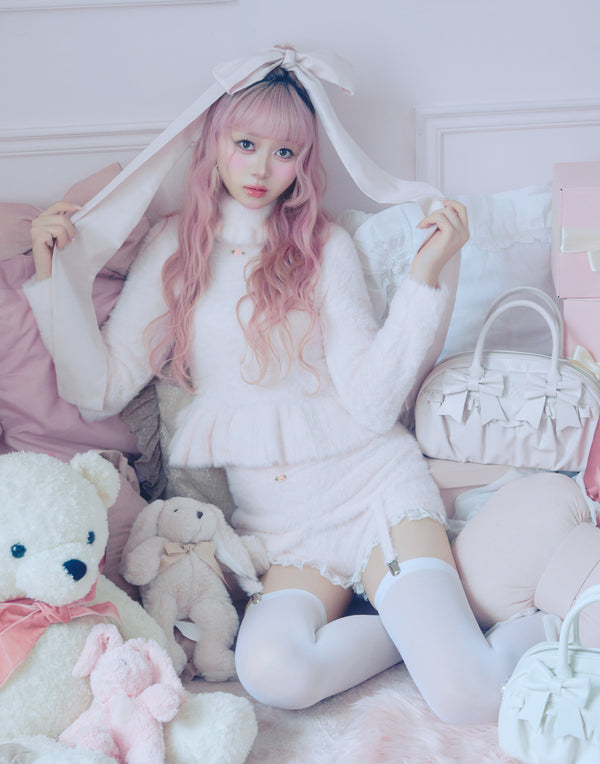 【12/15(月)17時発売】Shaggy peplum knit／Fiorforte