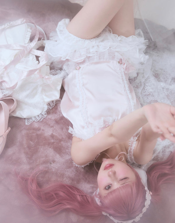 Petit rose satin camisole／Fiorforte