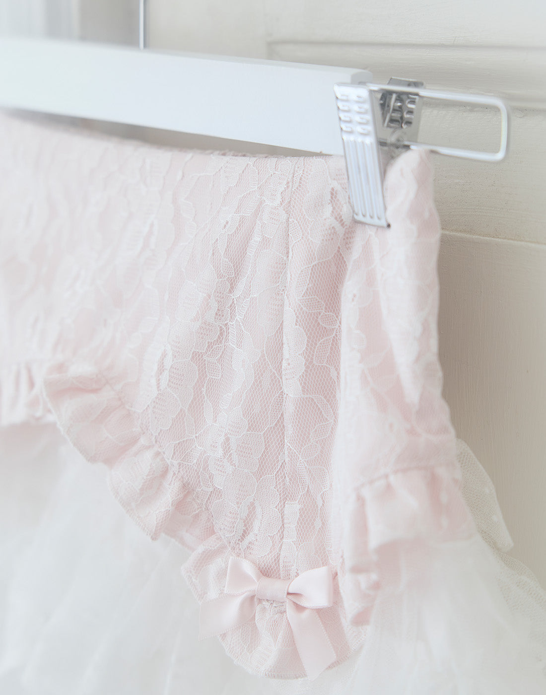 ショートパンツ Fiorforte ホワイト Garter lace short pants – mellfy memory