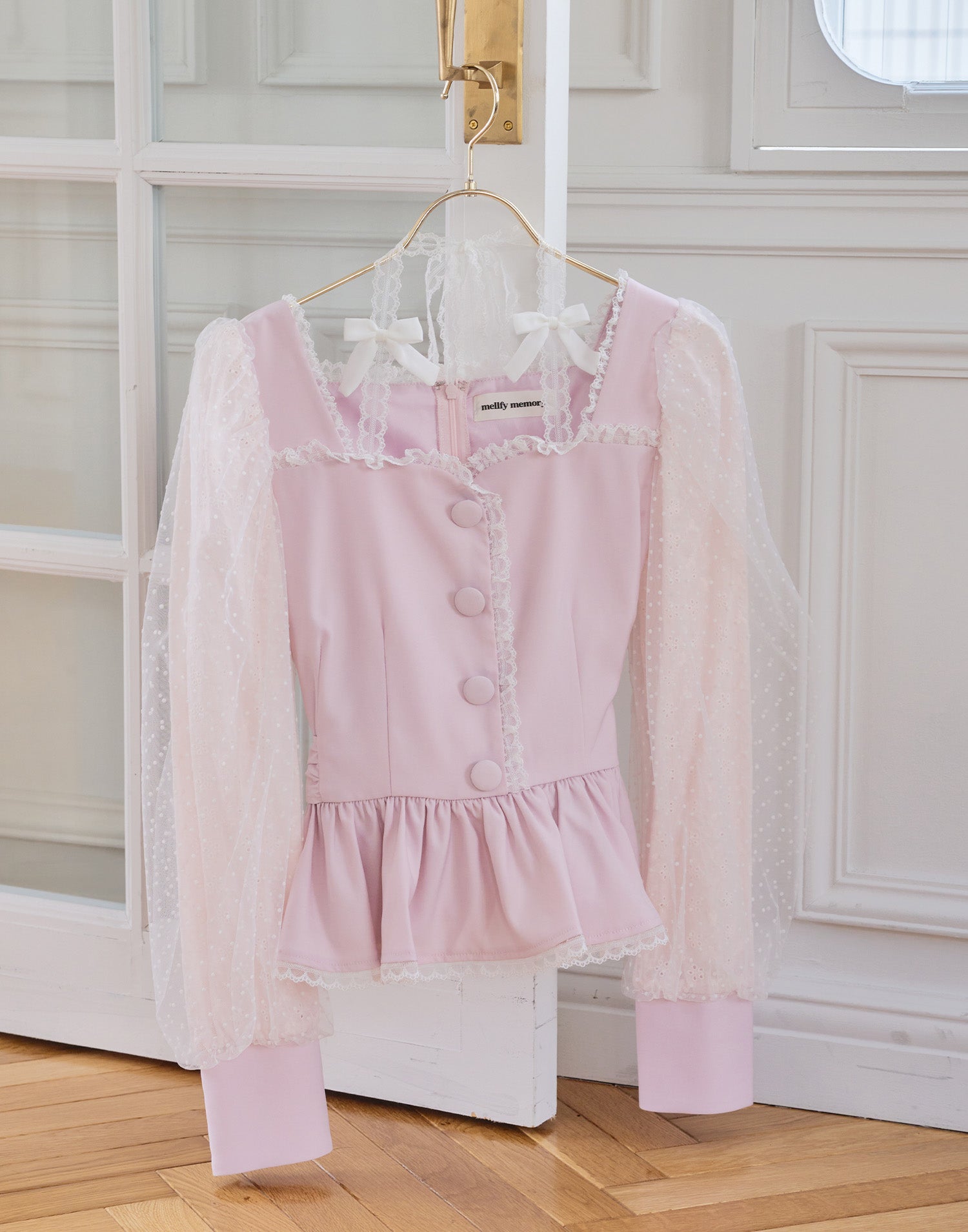 Sugar Lace Puff peplum ブラウス – mellfy memory