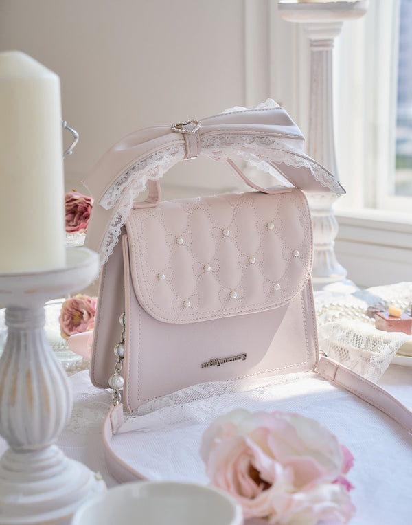Ribbon quilting eternity bag