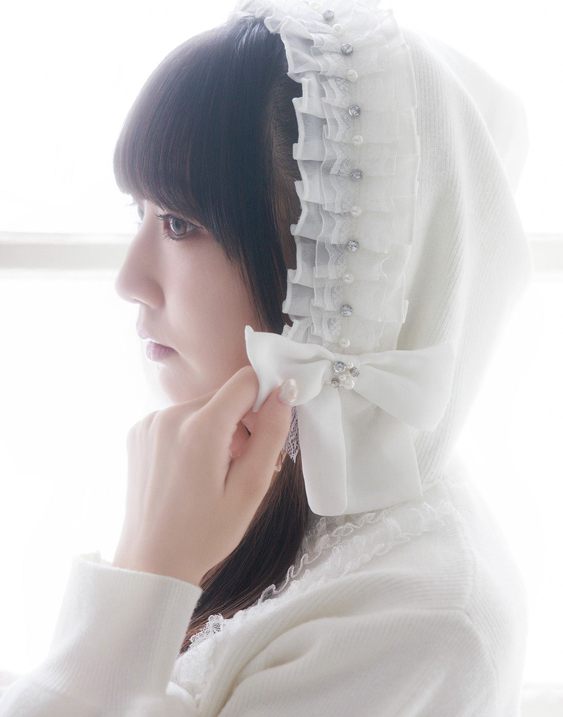 【10月発送】Ribbon ＆ lace ruffle headdress hoodie ニット