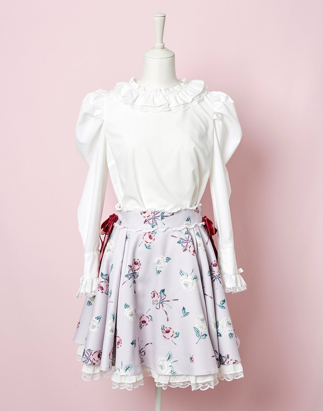 My beloved roseスカート